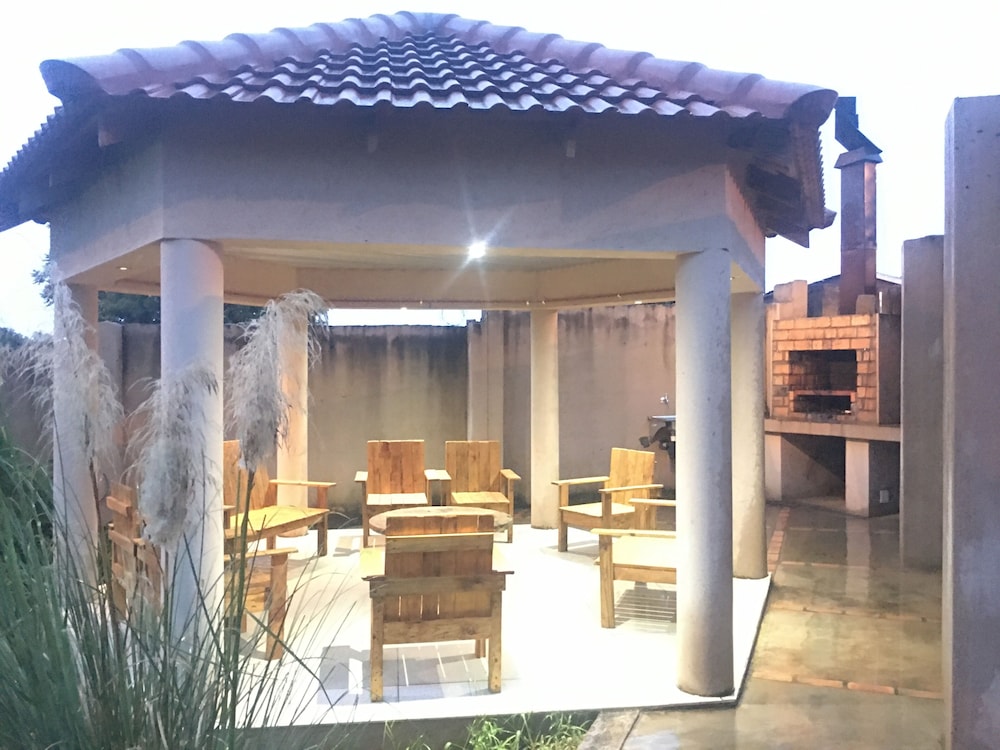 Valley View Lodge