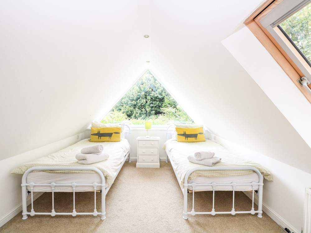 Oak Tree Lodge
