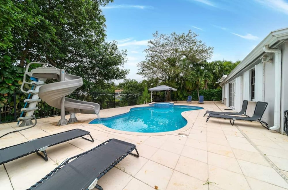 Heated Pool Home Near Beach