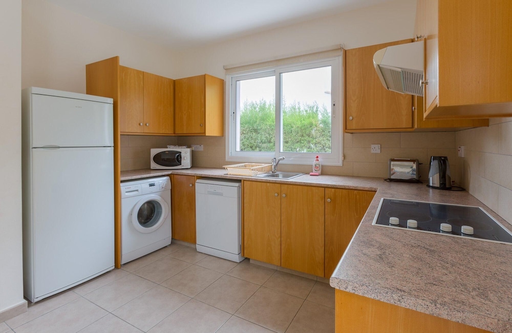Villa Dalia Large Private Pool Walk to Beach Sea Views A C Wifi Eco-friendly - 2326 view 5
