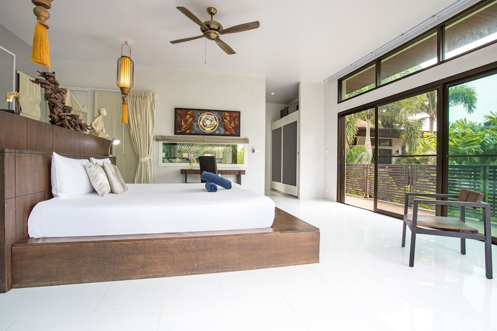 Grand Tropical Pool Villa Oxavia NaiHarn view 2