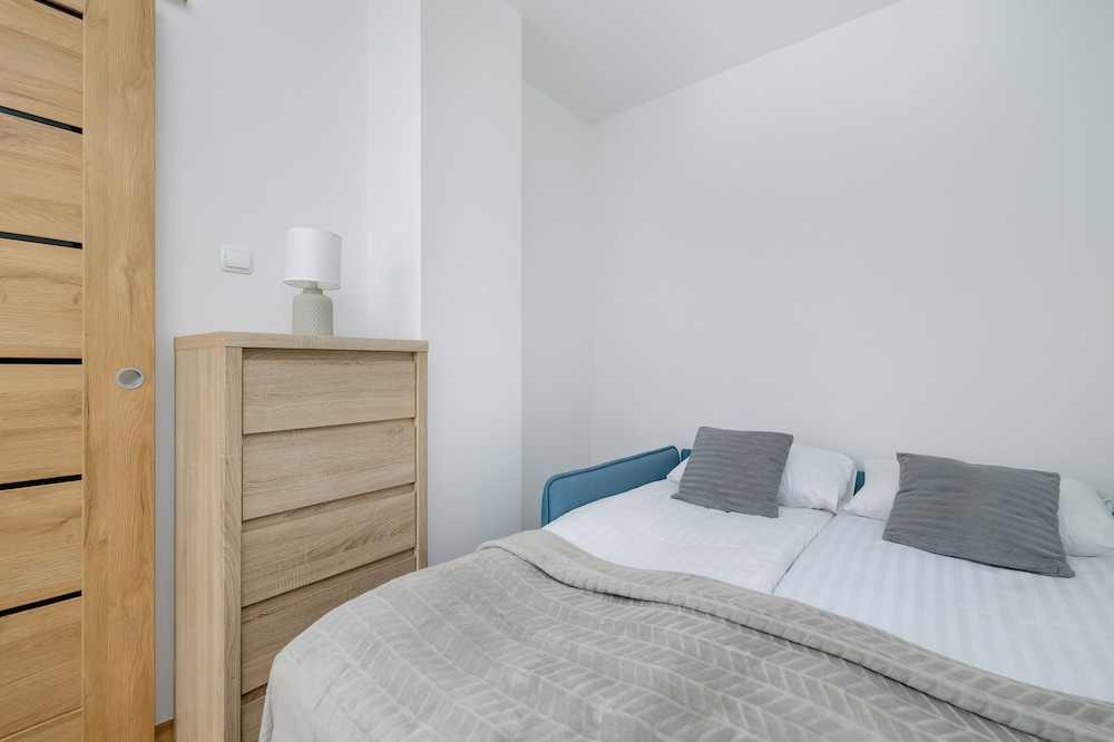 Mountain Apartment Zakopane by Renters view 4