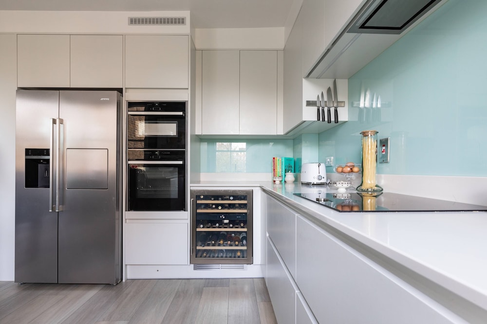 Oakley Street VII by Onefinestay