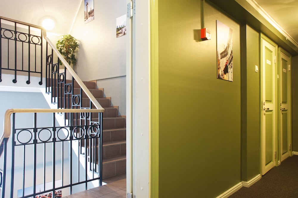 Tallinn Vacations - Old Town Munkenhof Guesthouse - Hostel - Property Image 30