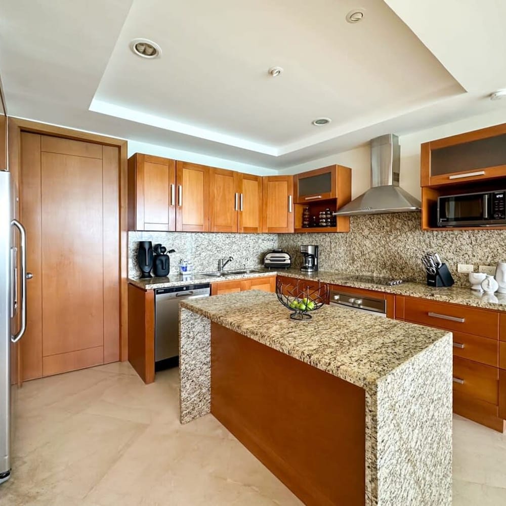 Serenity by the Sea Stunning Beachfront Condo