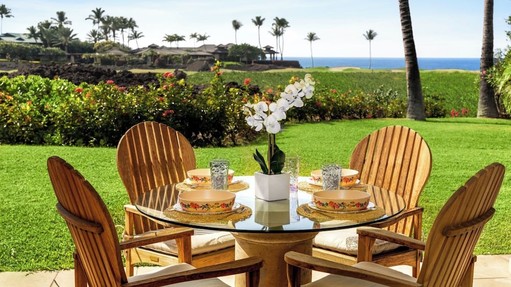 Beautifully Updated - Close to Beach & Pool - Oceanview Lanai - Vrkcv
