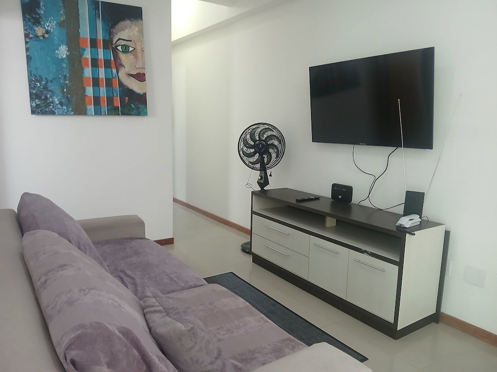 2-bedroom Apt 550m From the Beach Chv0102