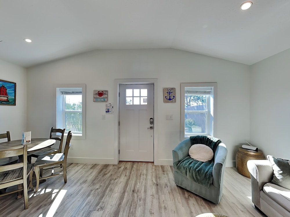 A Stone's Throw by Southern Vacation Rentals