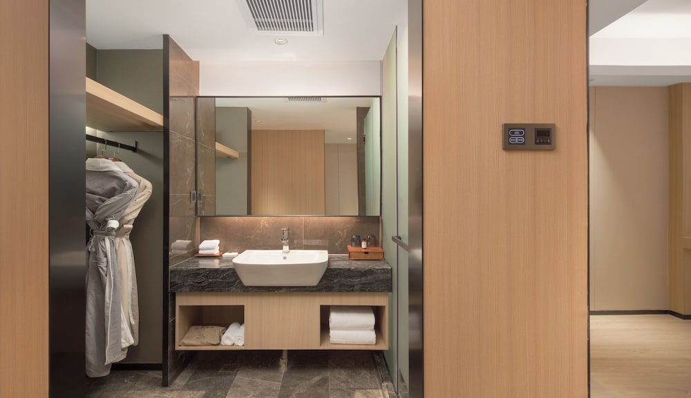 PuJing Hotel