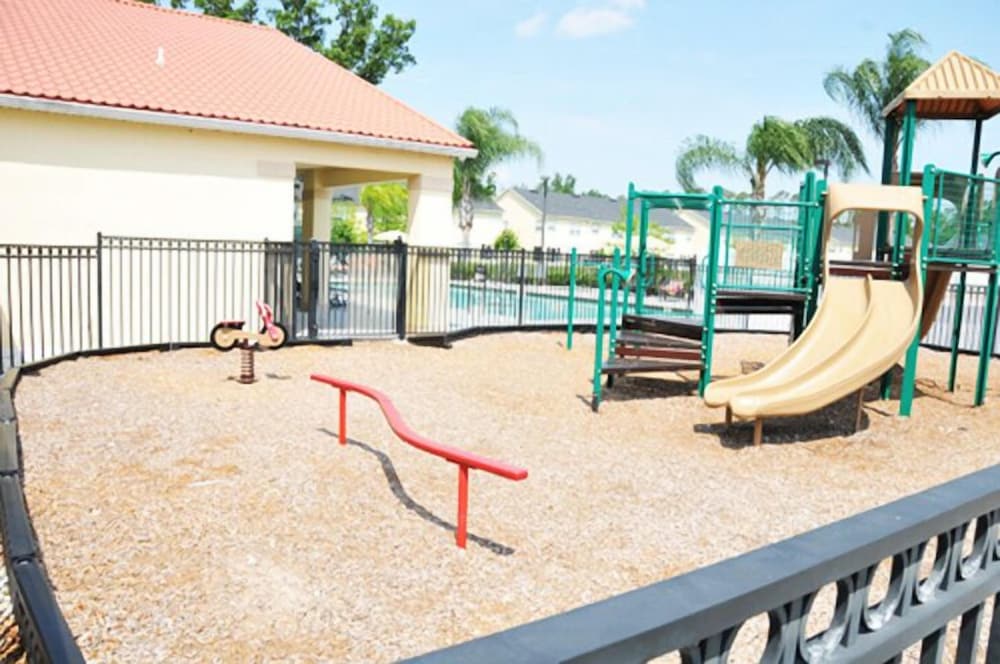 Club Cortile Resort #1 - 4 Bed 3 Baths Townhome