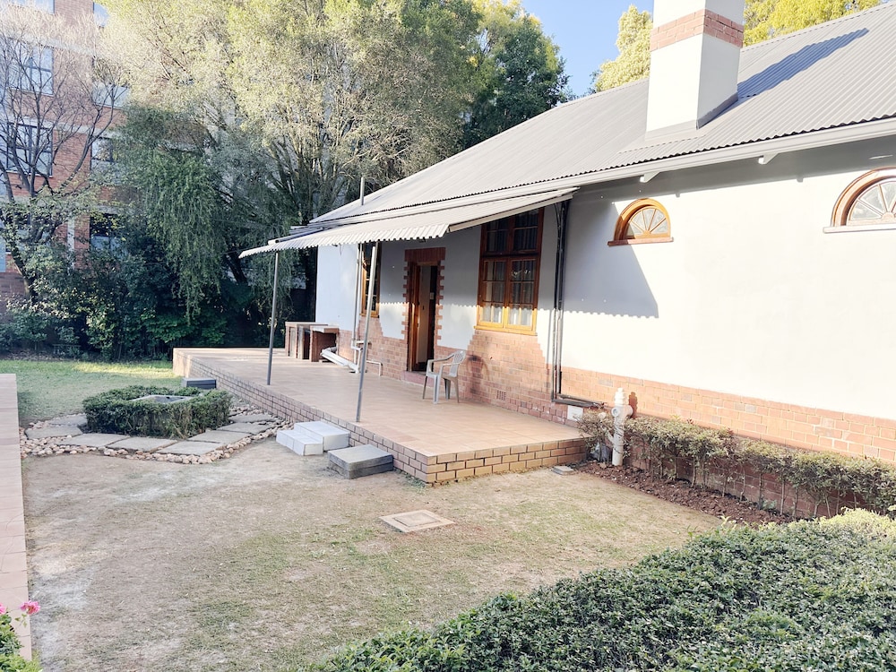 Brookyard Guest House