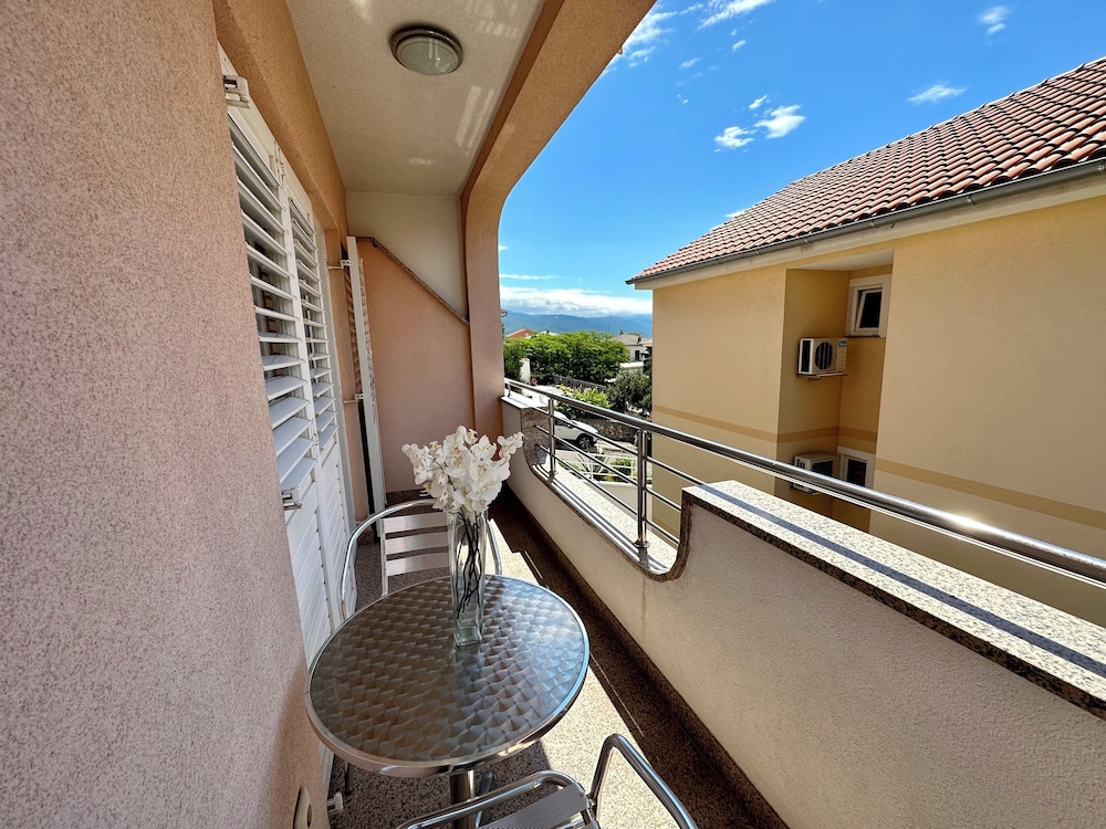 Apartman Velvet Vista 3