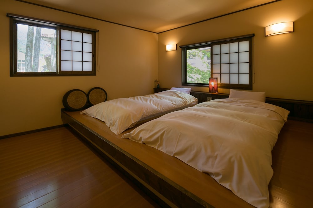 Okutsuso