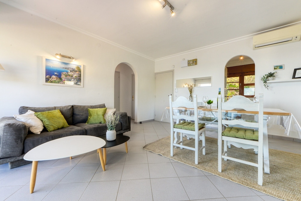 Apartment in Roses Near Canyelles Beach
