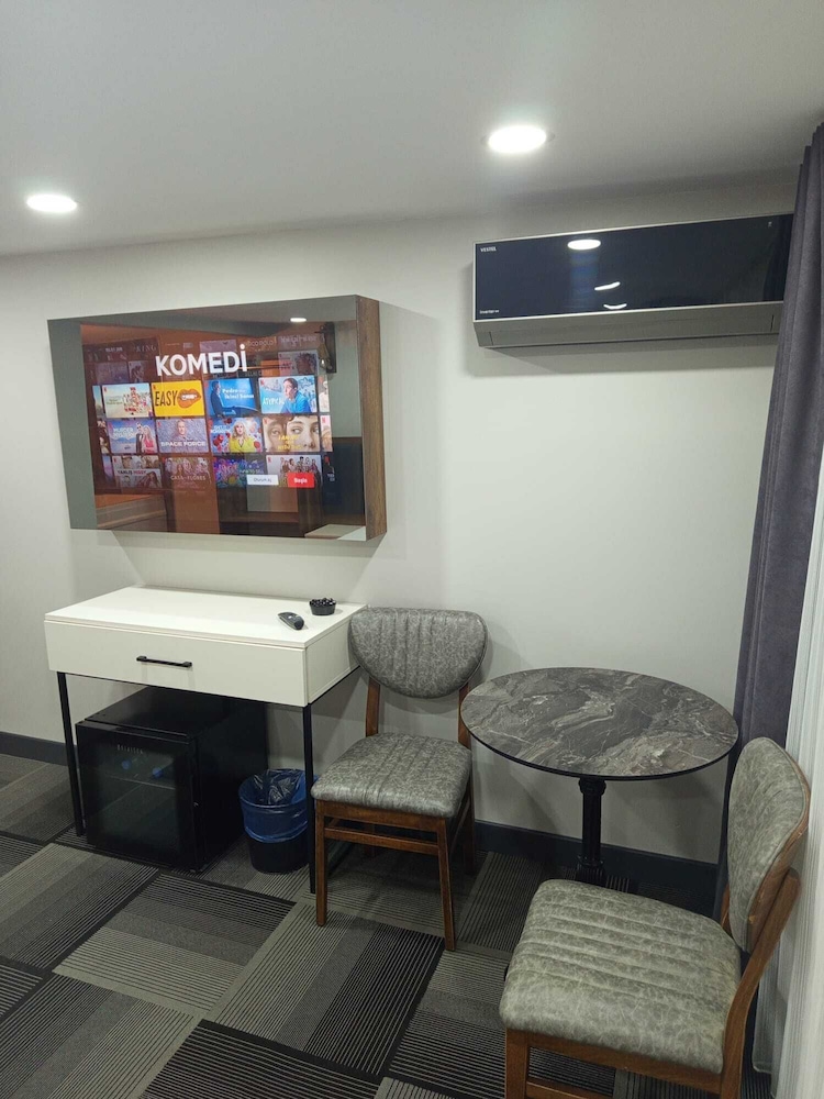 LİZBONİA OTEL