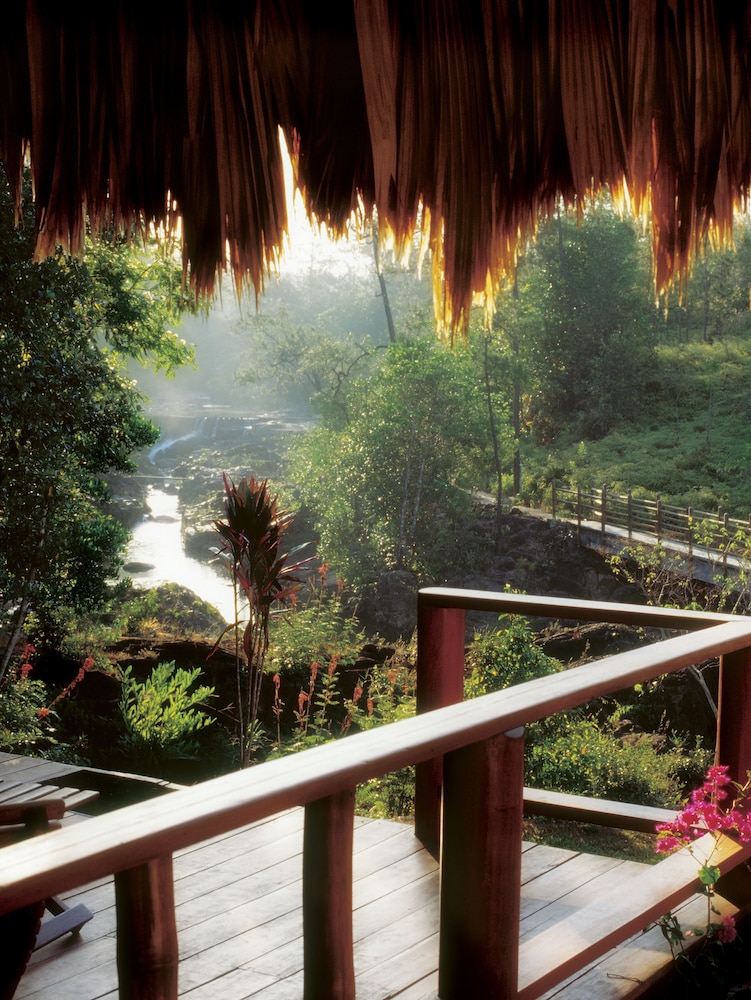 Blancaneaux Lodge by Francis Ford Coppola