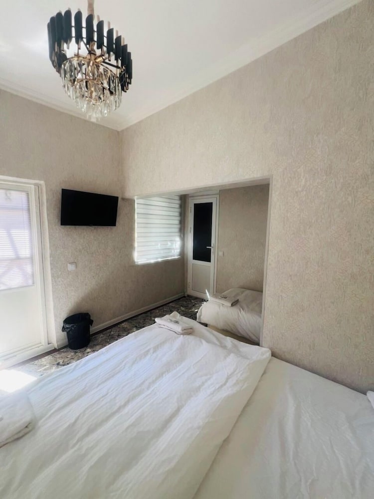 Guesthouse Anora