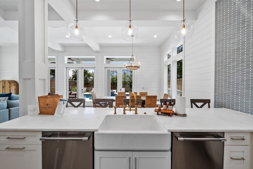 Magnolia Tides 6 Bedroom Home