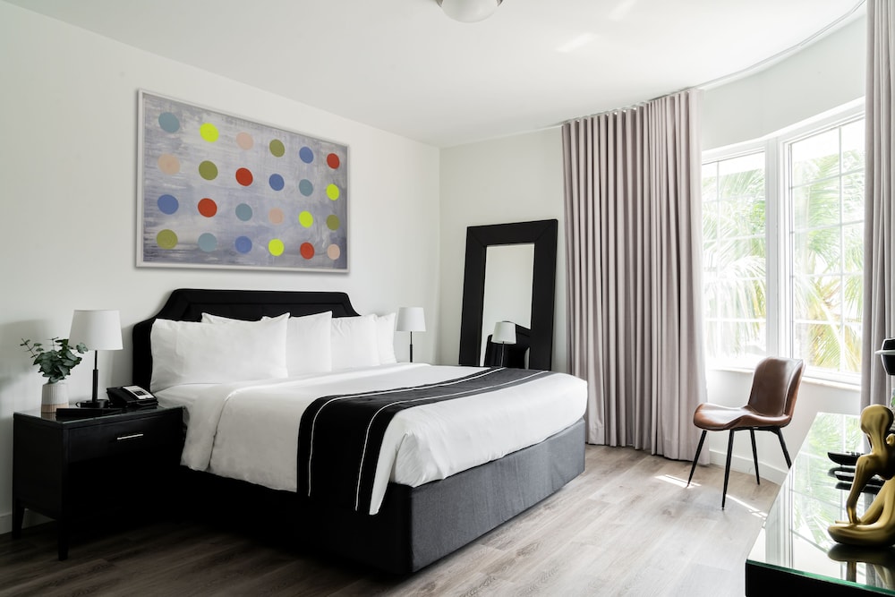 Essex House By Clevelander-0
