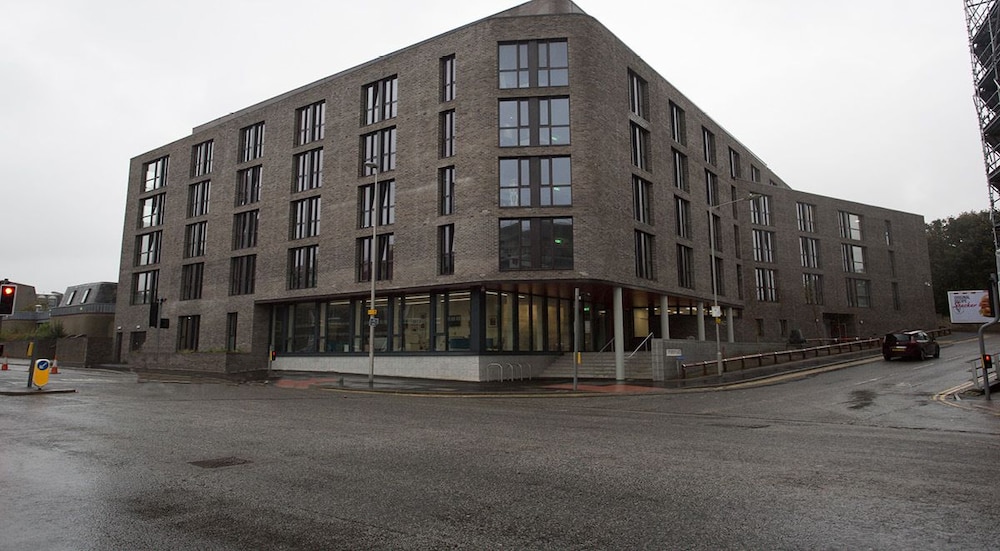 Powis Place - Campus Residence