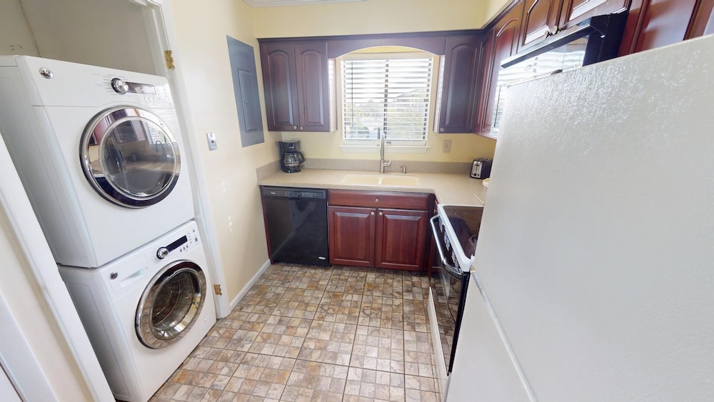 Lighthouse Point 2 by Tybee Vacation Rentals