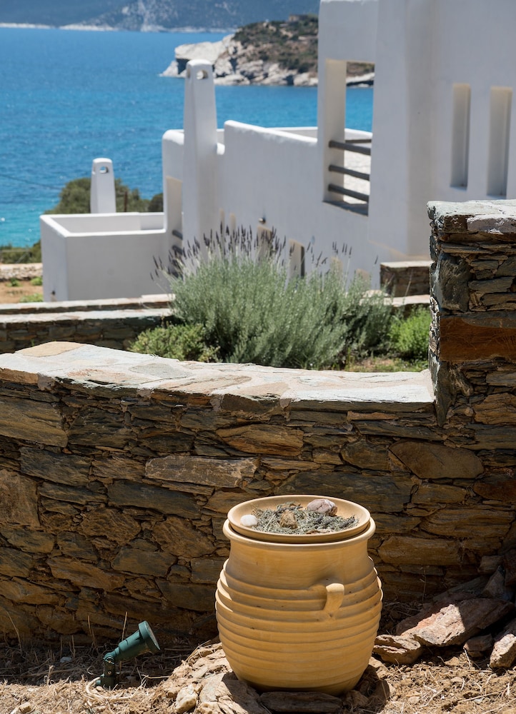 SkiNAmmos Eco Villas