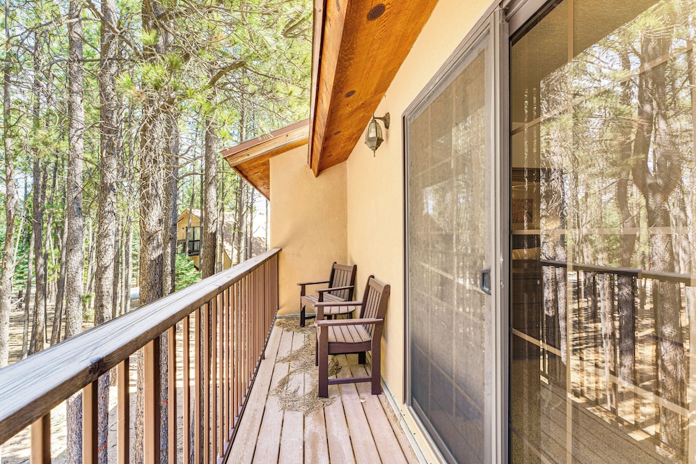 Walk to Lake & Trails: Angel Fire Home w/ Deck!