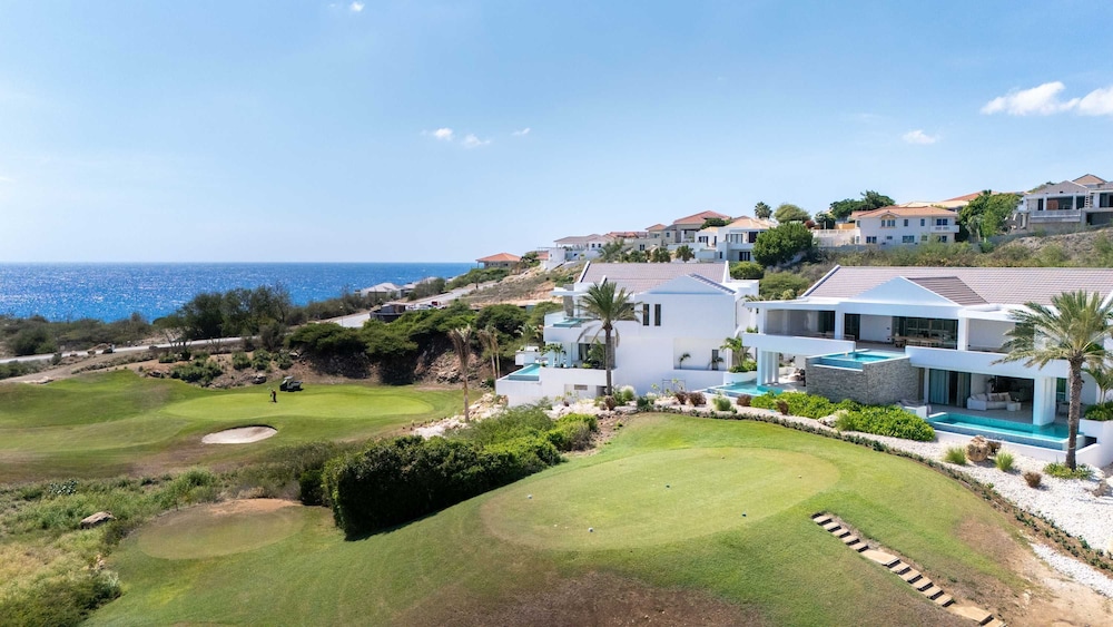 Cielo Azul Luxury Living The Cape at Blue Bay