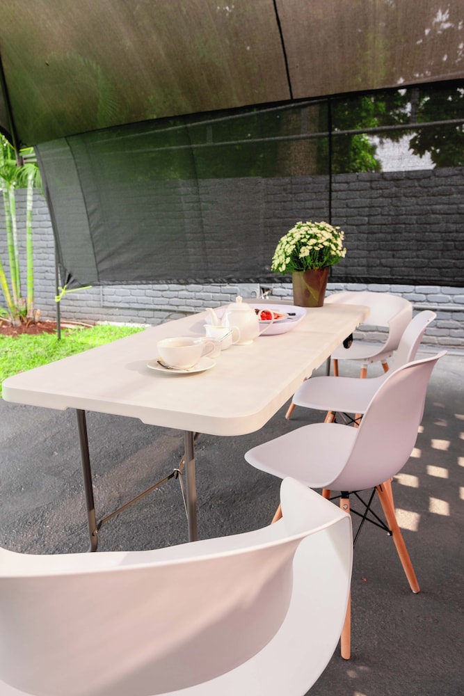 Viata Luxe Guesthouse