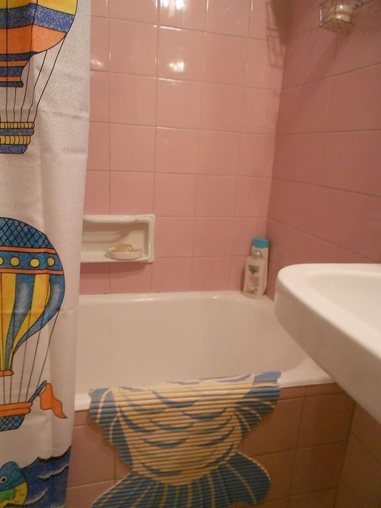 Athenian Oasis with fountain, Ideal for couples, 6th Floor