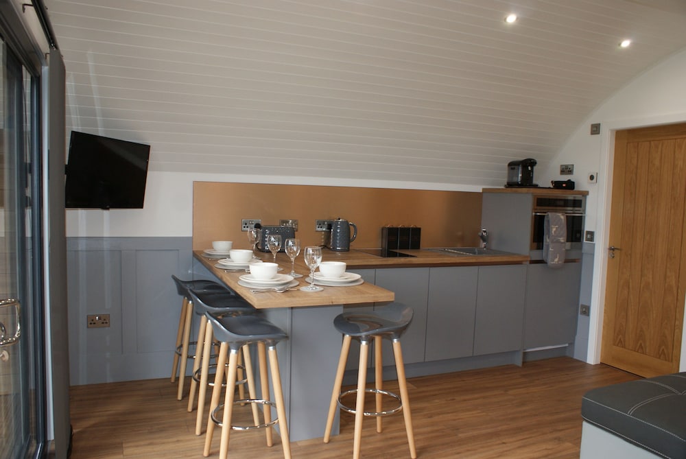 Hillhead Hideaways view 3