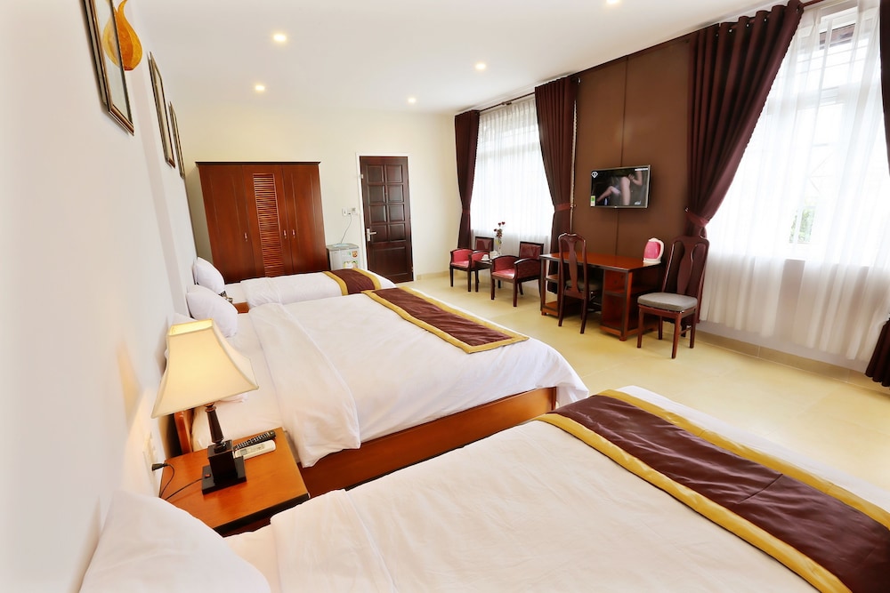 Well-To-Do Villa