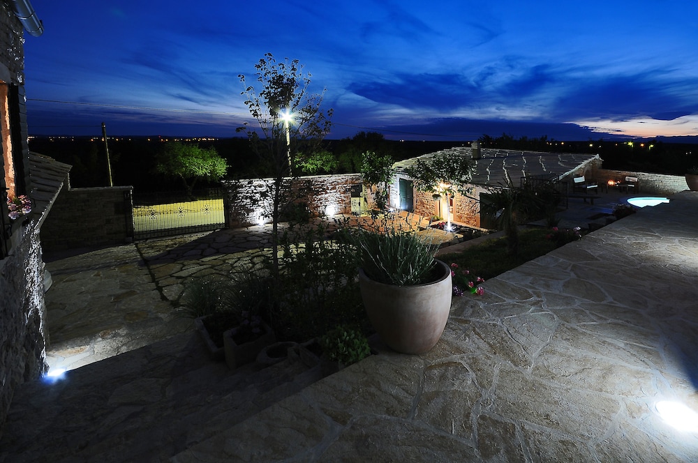 Villa Asseria view 4