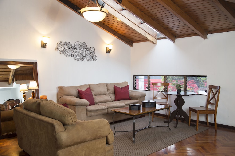 Hotel Casa Nola