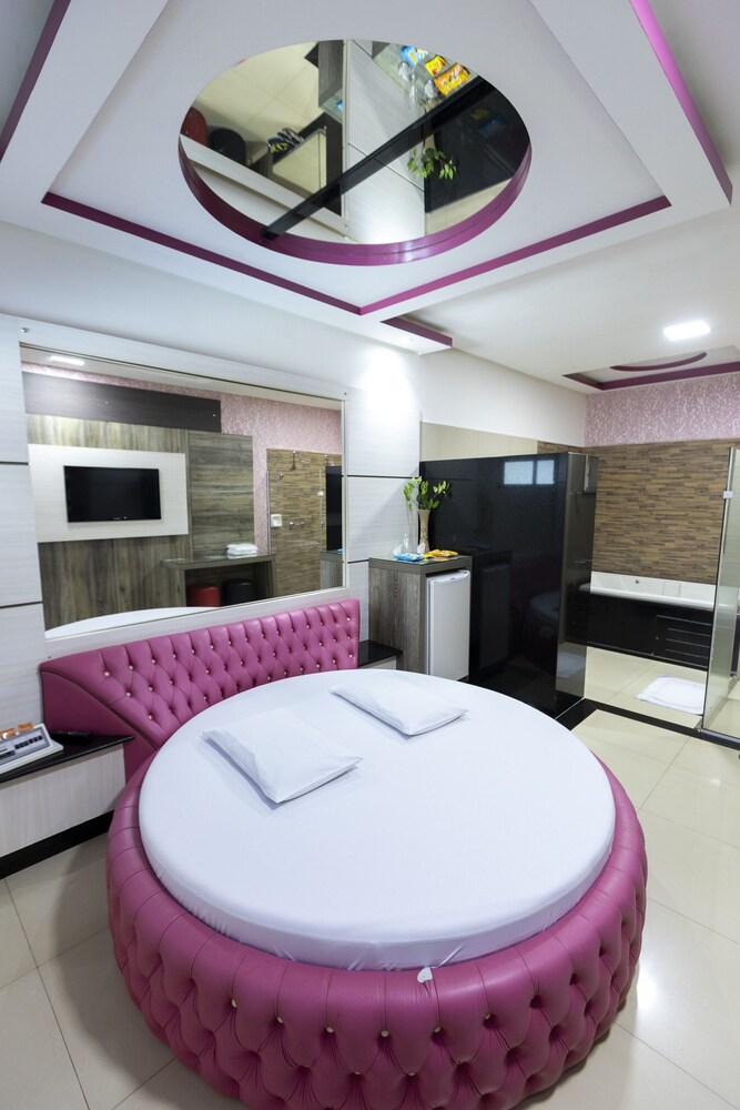 Troia Motel