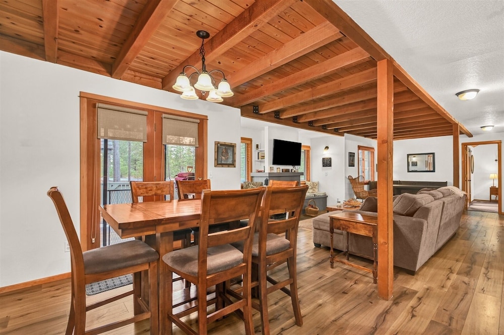 Otter 8 3 Bedroom Home