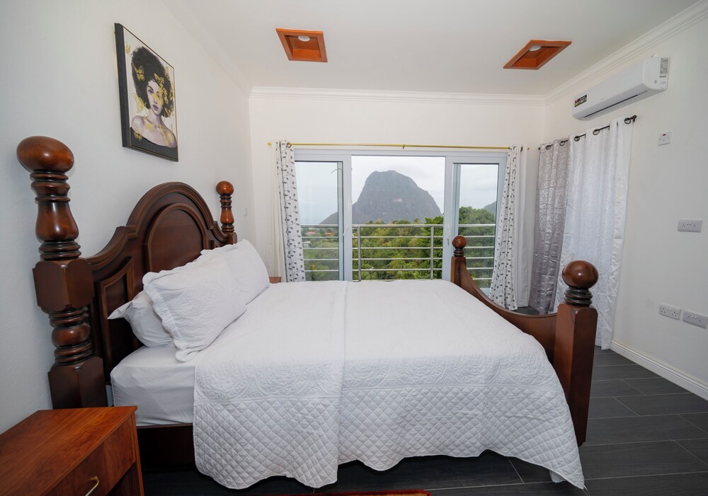Majestic Dream Villas