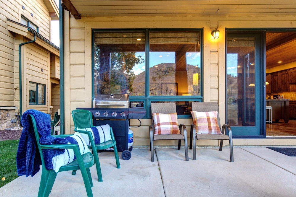 Deer Valley Bct-501 Hot Tub KBM Resorts