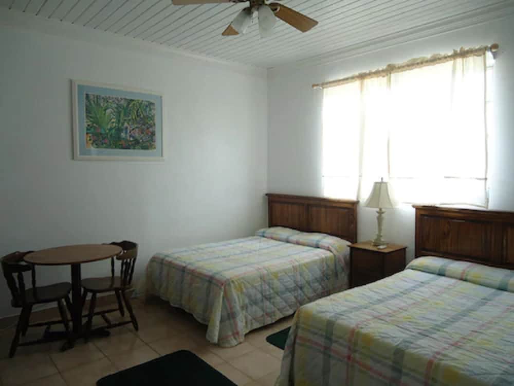 Cat Island Vacations - Orange Creek Inn - Property Image 3