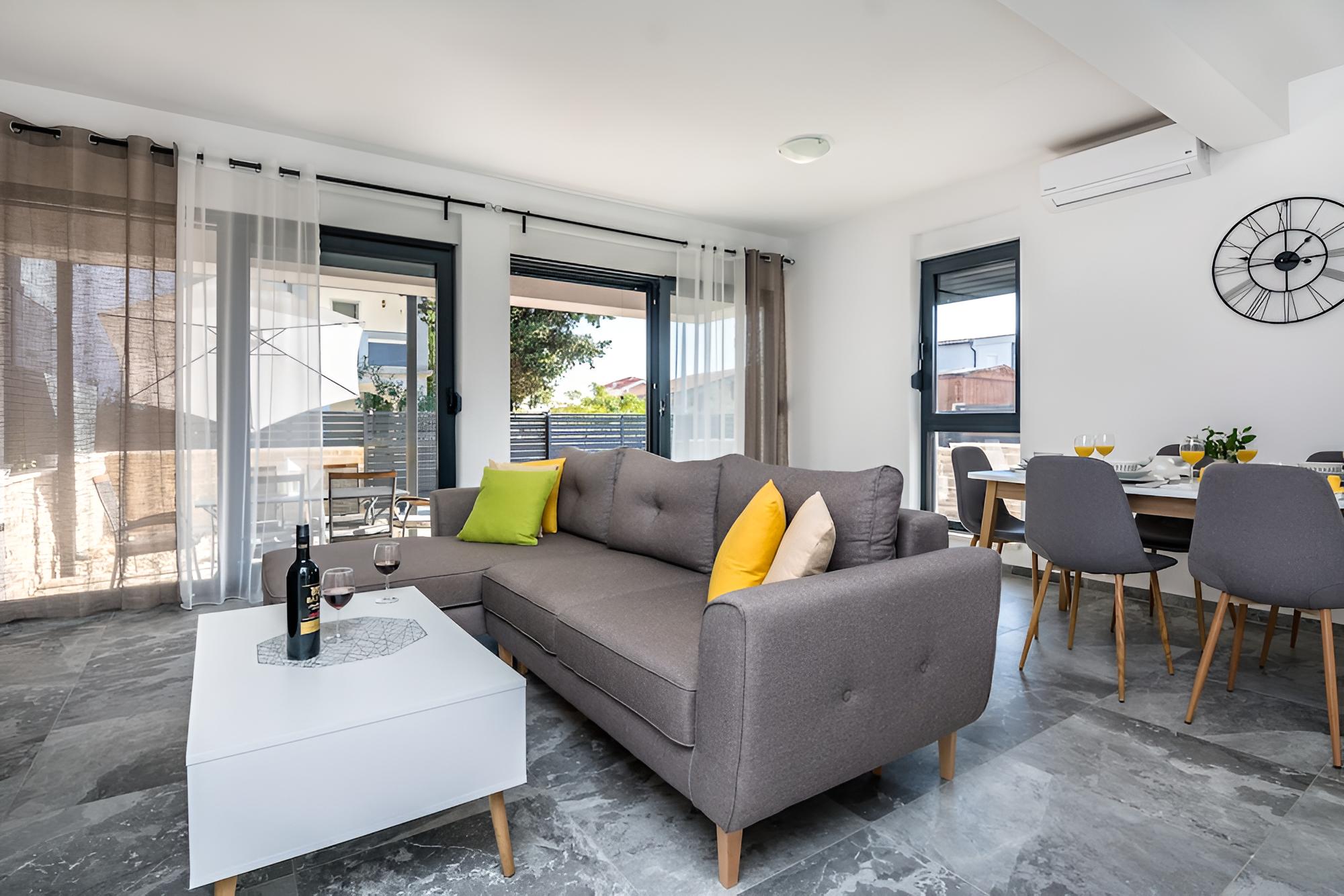Holiday home Mirna view 5