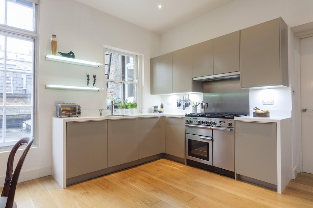 Crawford Street by Onefinestay