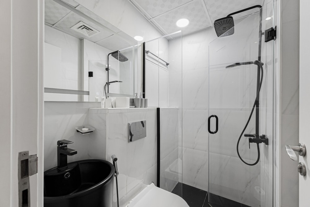 Short Stay Apartment Shams 1 Jumeirah Beach Residence 2 Bed Sleeps 6