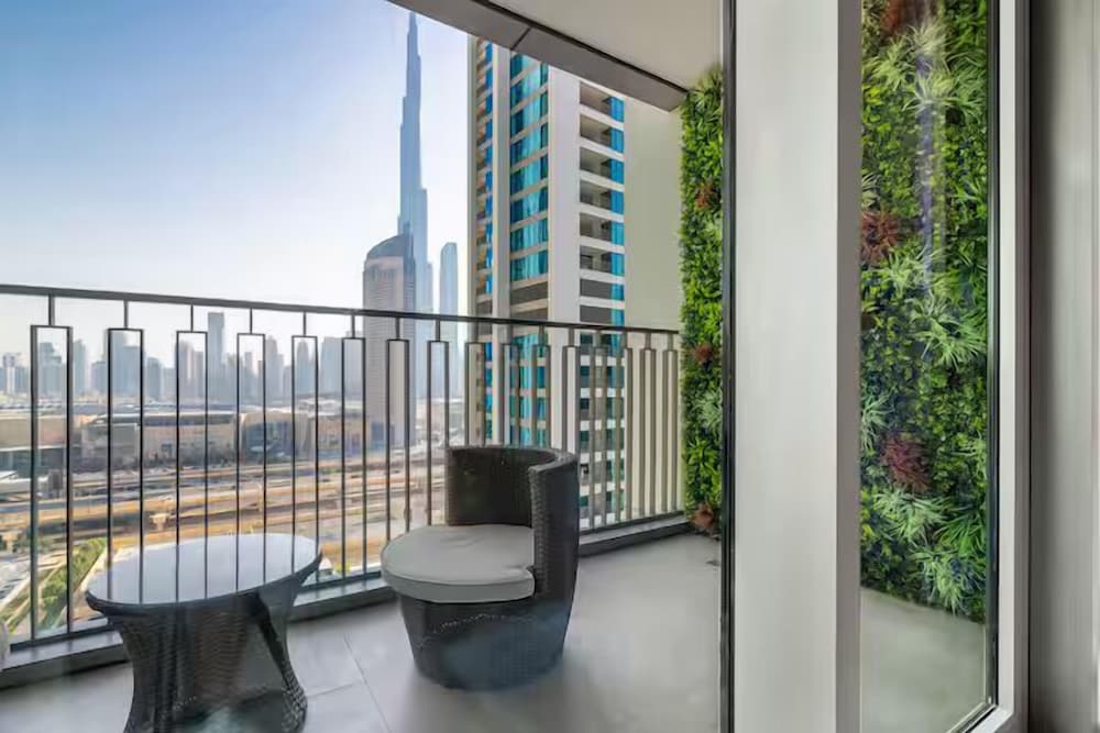 Rove Haven Crown 4BR Burj Dubai Mall