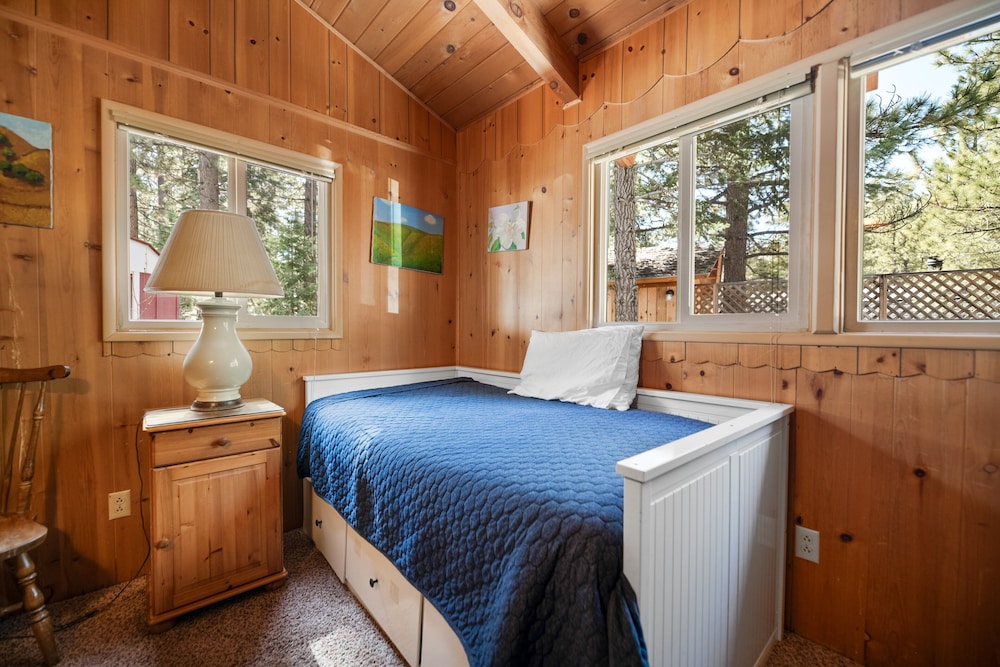 Owl Cabin