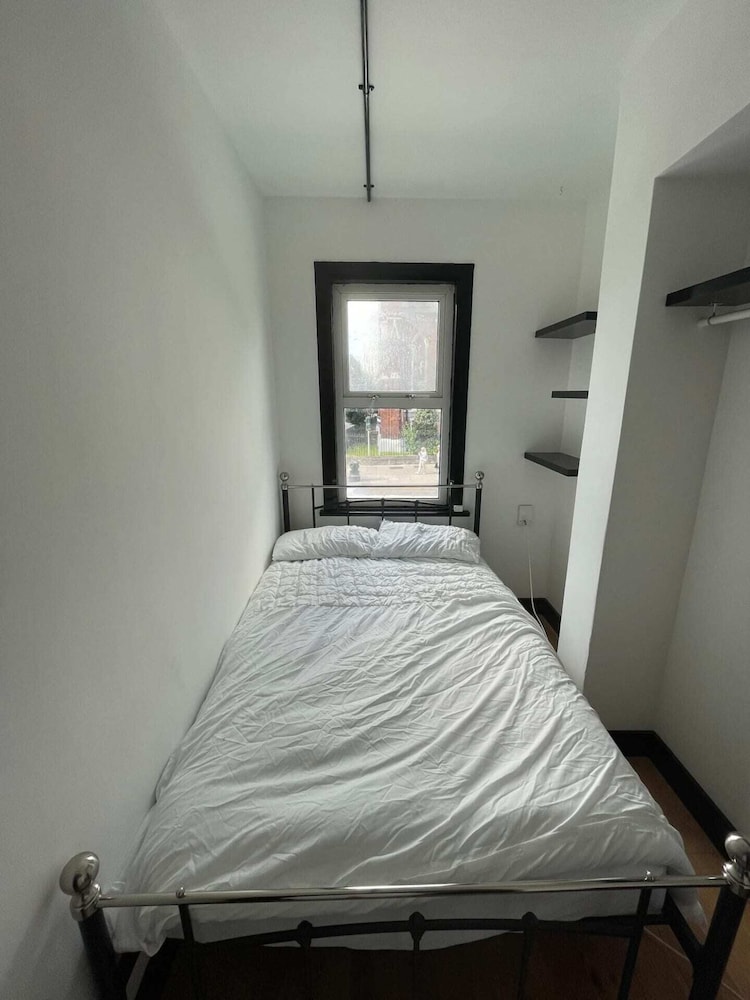 Compact Studio Flat - 12 Minutes From Shoreditch