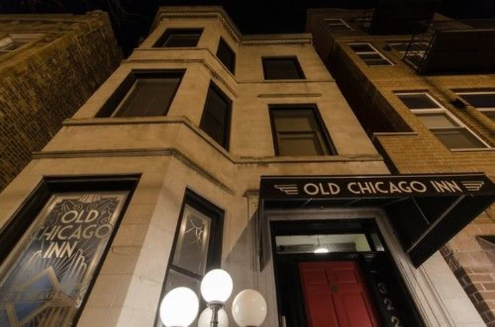Old Chicago Inn
