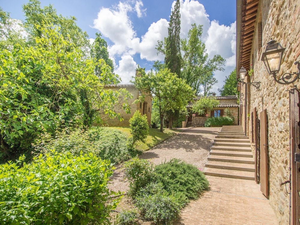 Unique Country House in an old Hamlet view 4