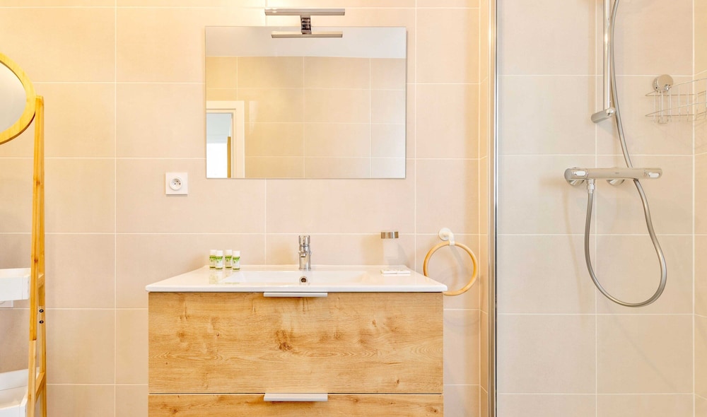 Bright apt With Balcony -6p-proche Disney/paris