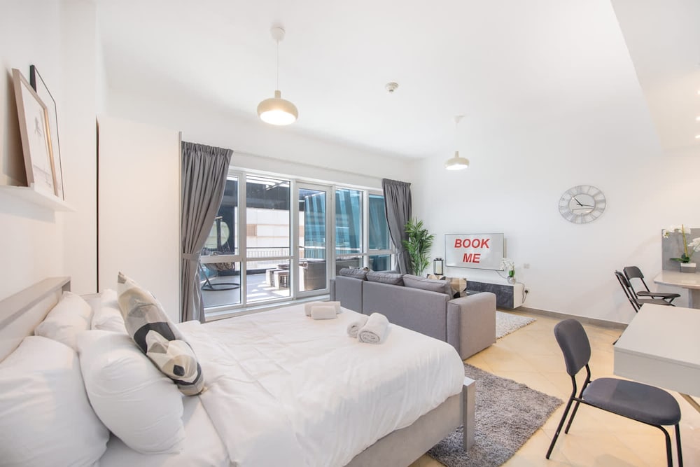 Prime Studio Stay in Barsha Heights