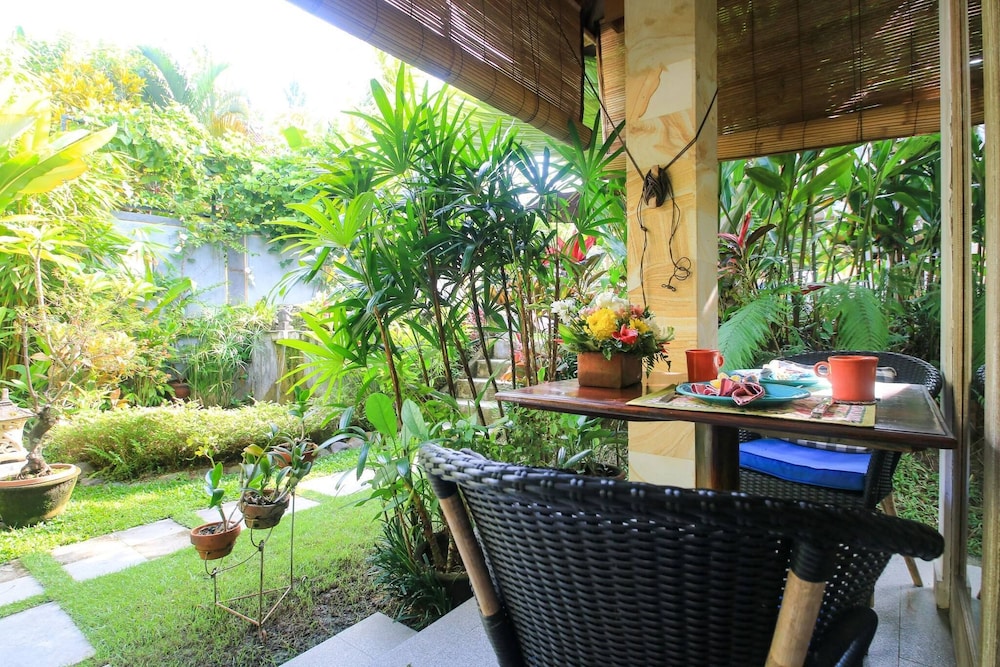 Bungalow Jepunubudbest Breakfast In Bali view 3